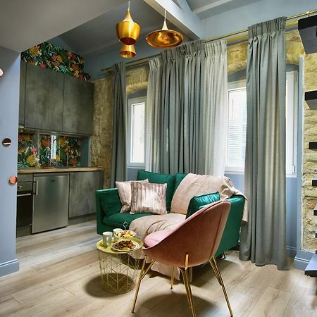 Queen 3 Apartment, In The Heart Of Corfu Historical Old Town Center Eksteriør bilde